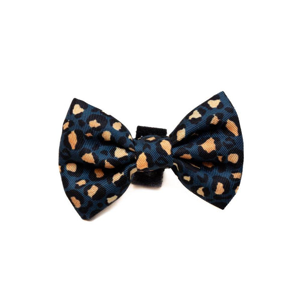 Funk the Dog Lead & Bowtie Set | Green & Gold Leopard